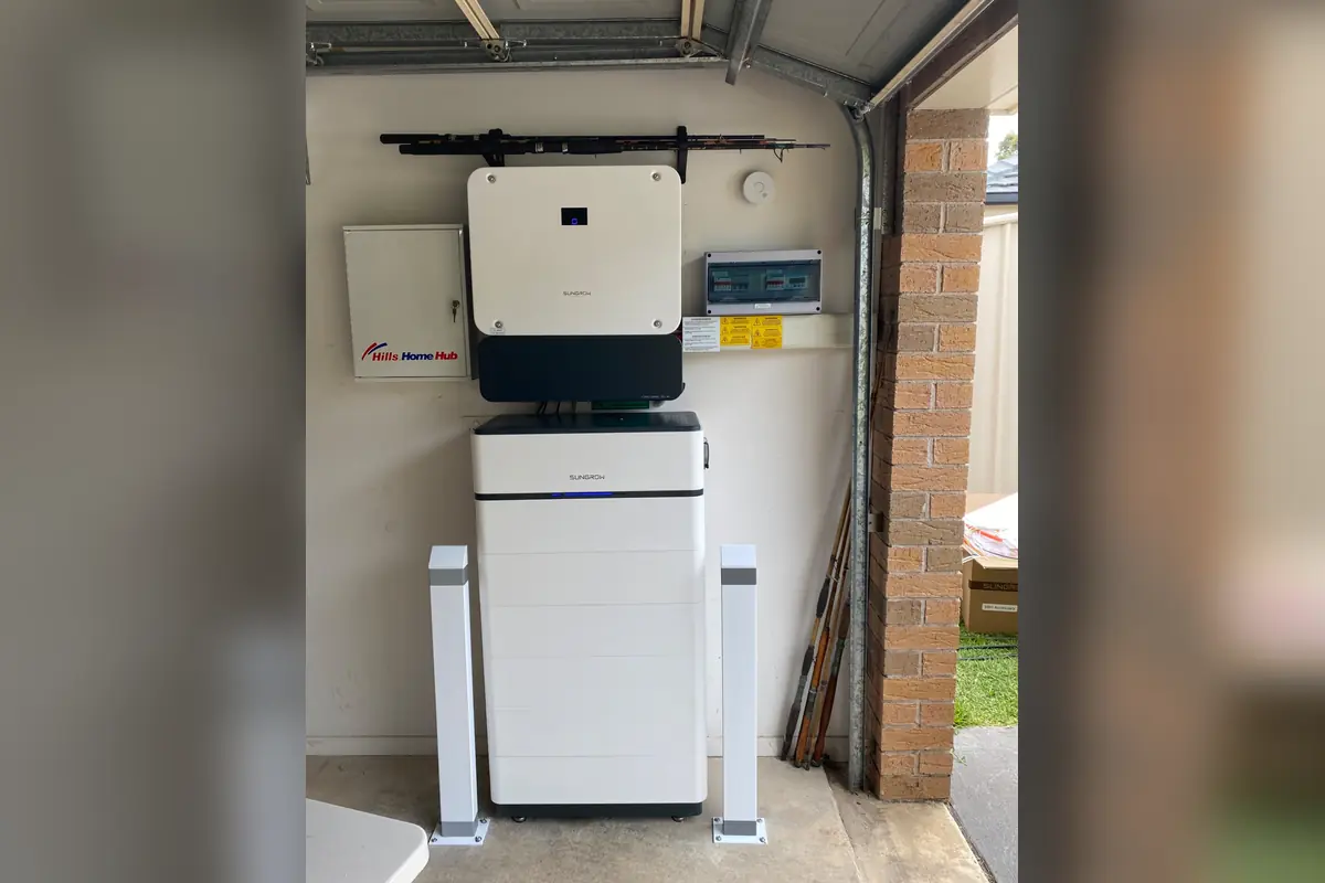Sungrow solar inverter and home battery installation in Narellan Vale NSW